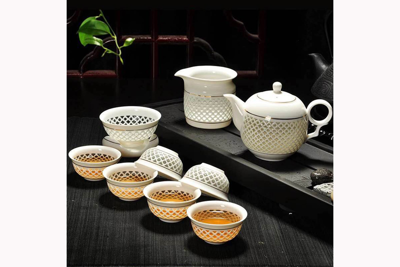 How to make holding tea |coffee | water Ling Long Rice Grain hollow-outed Porcelain | ceramic ?