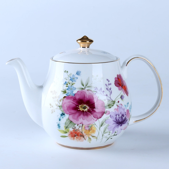 70028 Dream Garden Flowers English Teapot with Gold 1 L