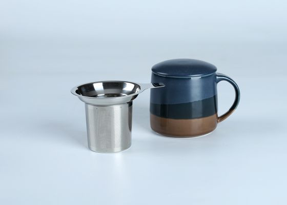 70161 70160 FINE PORCELAIN TEA MUG WITH INFUSER AND LID - Image 3